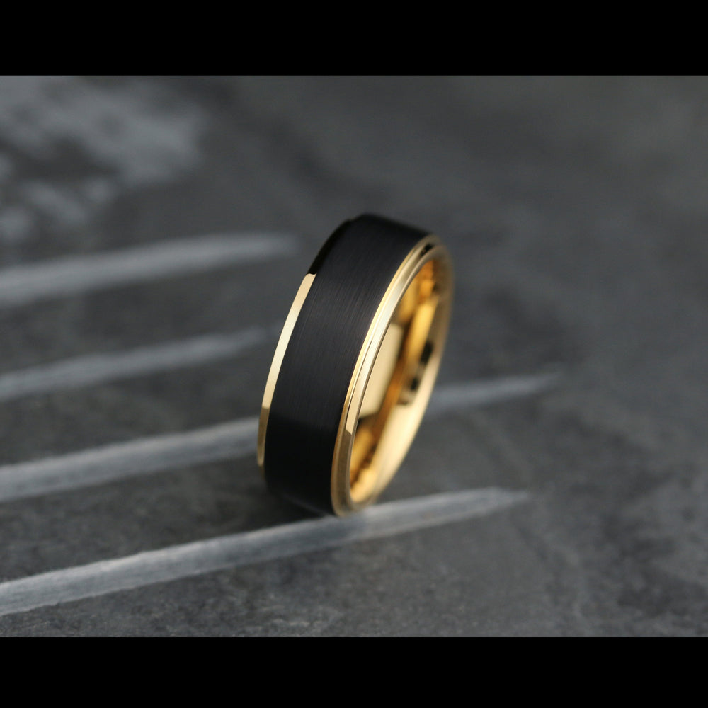 Men's Black and Yellow Gold Wedding Band - The Gatsby 3